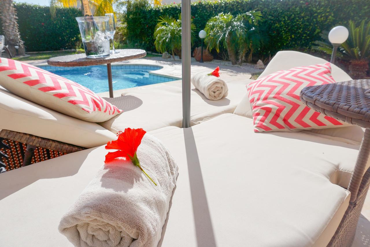Villa Casa Mia By Ezoria Villas Coral Bay Buitenkant foto